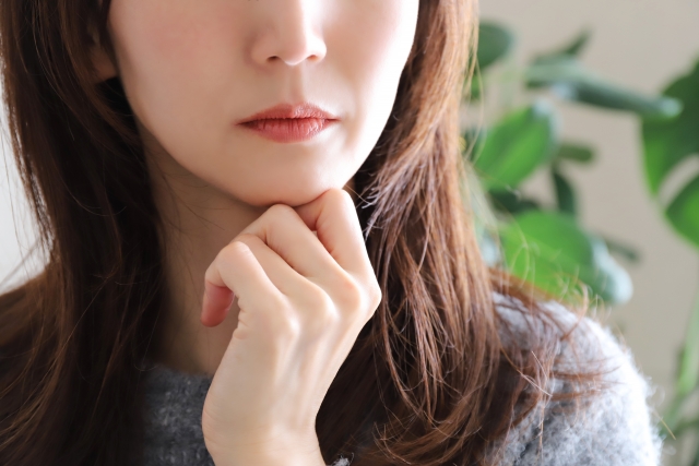 いつも夫の帰りが遅いのは浮気？確かめる方法と解決策を解説