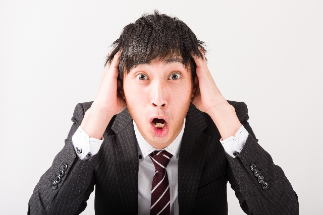 浮気現場を警察に！はNG？民事不介入の原則と正しい対処法